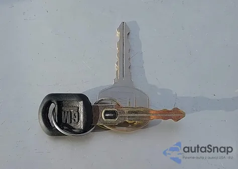 2004 Buick Regal Gs z USA, uszkodzony, nr VIN 2G4WF521641301437